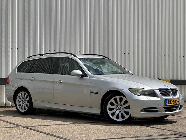 Bmw 330xd touring dynamic executive automaat - afbeelding 1 van  5