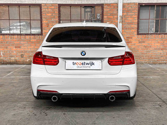 Bmw 335i activehybrid 3 306pk 2012, gbp-24-b - afbeelding 4 van  46
