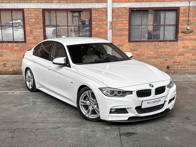 Bmw 335i activehybrid 3 306pk 2012, gbp-24-b - afbeelding 45 van  46