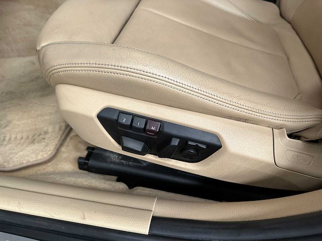 Bmw 335i activehybrid 3 306pk 2012, gbp-24-b - afbeelding 25 van  46