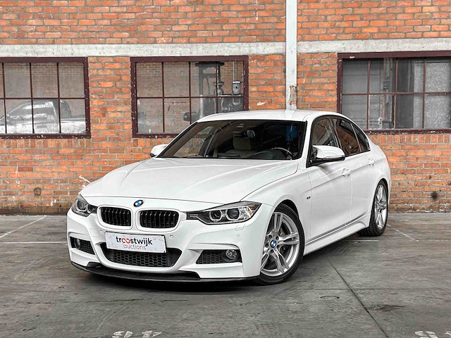 Bmw 335i activehybrid 3 306pk 2012, gbp-24-b - afbeelding 9 van  33