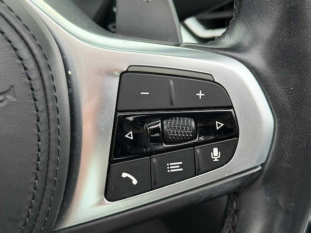 Bmw 4-serie cabrio m440i xdrive high executive 2021 | p-749-kv i - afbeelding 8 van  33