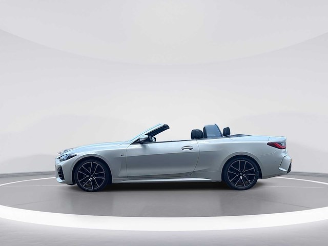 Bmw 4-serie cabrio m440i xdrive high executive 2021 | t-626-nb - afbeelding 32 van  34