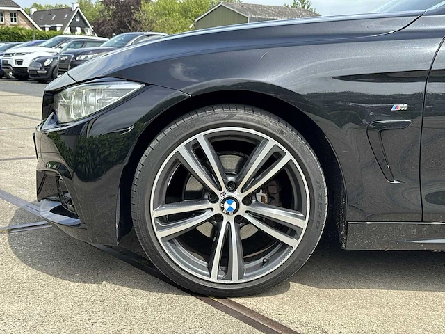 Bmw 4-serie coupé 420d executive m-sport 2014 | 8-sxx-32 - afbeelding 41 van  46