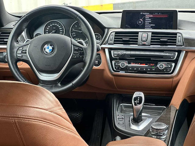 Bmw 4-serie gran coupé 420i high executive; 6-xvv-39 - afbeelding 17 van  17