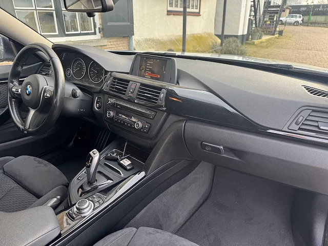 Bmw 4-serie gran coupé m4 420d cent exec 2017*, rs-986-z - afbeelding 10 van  25