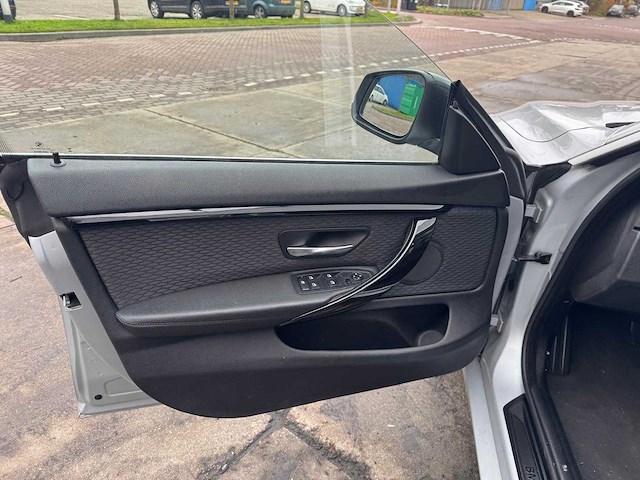 Bmw 4-serie gran coupé m4 420d cent exec 986 - afbeelding 4 van  25