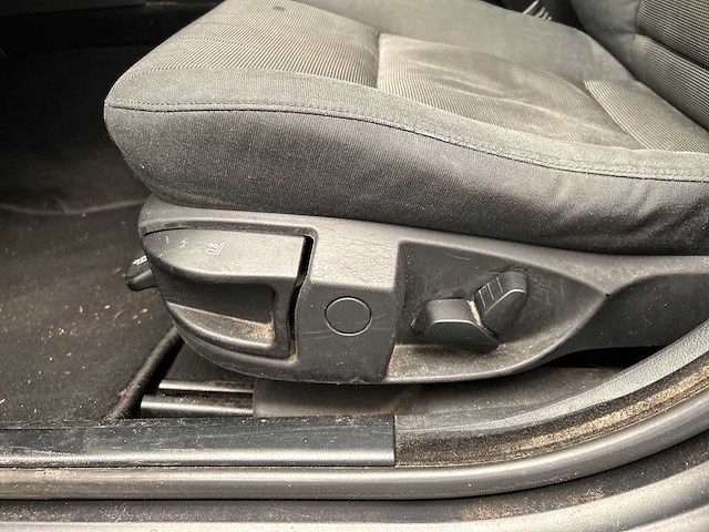 Bmw 5-serie 520i 2005 | pz-844-d - afbeelding 28 van  42