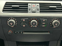 Bmw 5-serie 520i 2005 | pz-844-d - afbeelding 32 van  42
