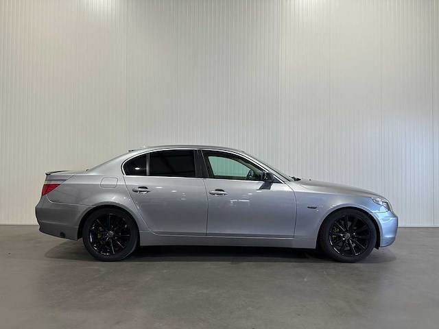 Bmw 5-serie 520i executive 30-pb-ls - afbeelding 23 van  26