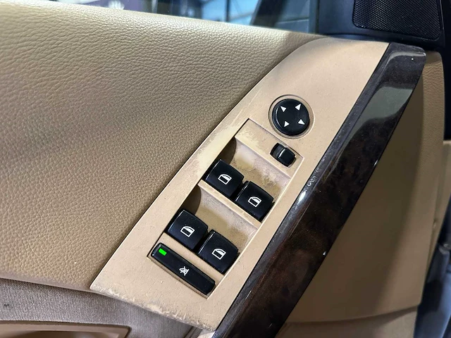 Bmw 5-serie 520i executive 30-pb-ls - afbeelding 11 van  26
