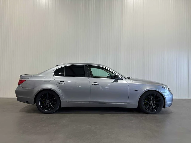 Bmw 5-serie 520i executive 30-pb-ls - afbeelding 23 van  26