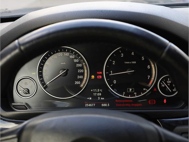Bmw 5-serie 520i high executive 2012 automaat, 93-tlg-3 - afbeelding 8 van  28