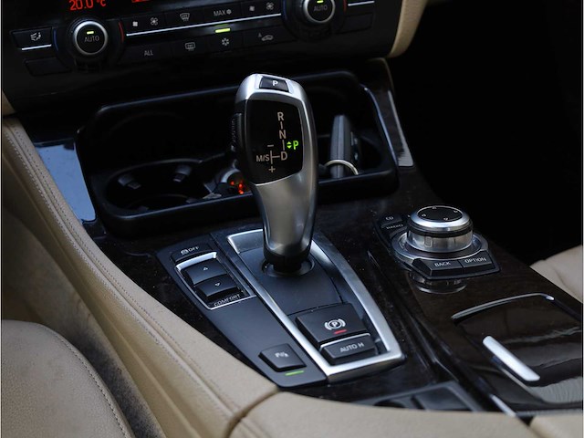 Bmw 5-serie 520i high executive 2012 automaat, 93-tlg-3 - afbeelding 11 van  28