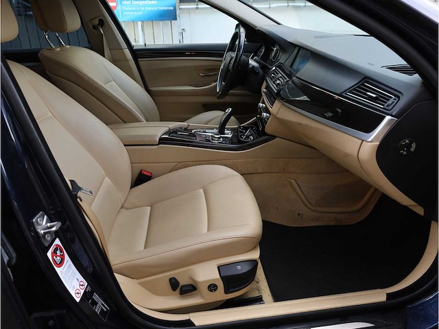 Bmw 5-serie 520i high executive 2012 automaat, 93-tlg-3 - afbeelding 13 van  28