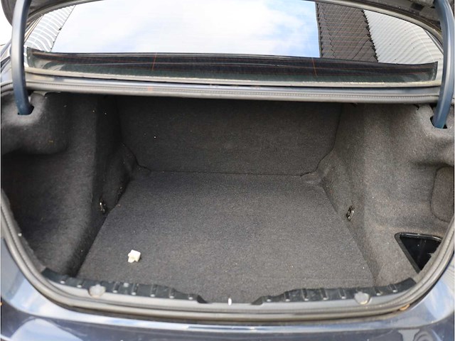 Bmw 5-serie 520i high executive 2012 automaat, 93-tlg-3 - afbeelding 17 van  28