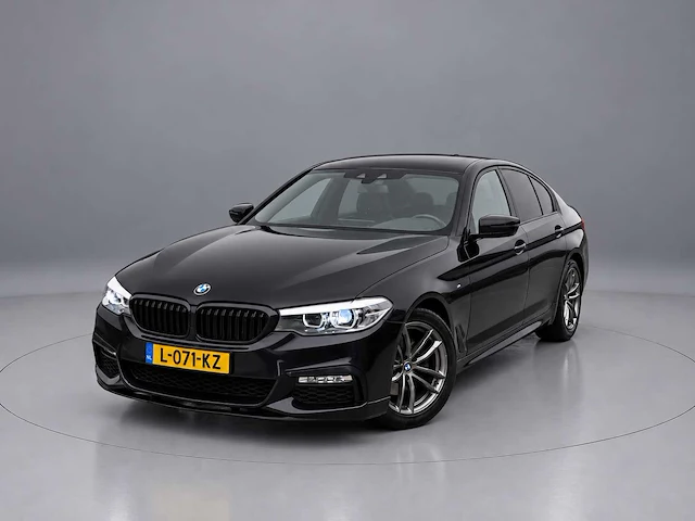 Bmw 5-serie 520i high executive | l-071-kz i - afbeelding 1 van  23