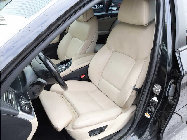 Bmw 5-serie 523i high executive 2010 automaat, 47-ngl-6 - afbeelding 4 van  35