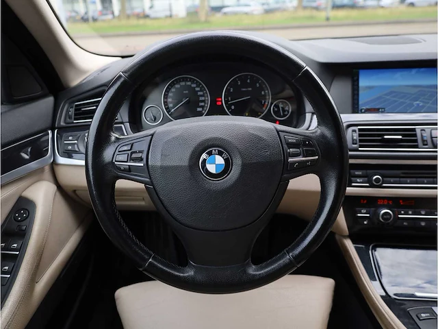 Bmw 5-serie 523i high executive 2010 automaat, 47-ngl-6 - afbeelding 7 van  35