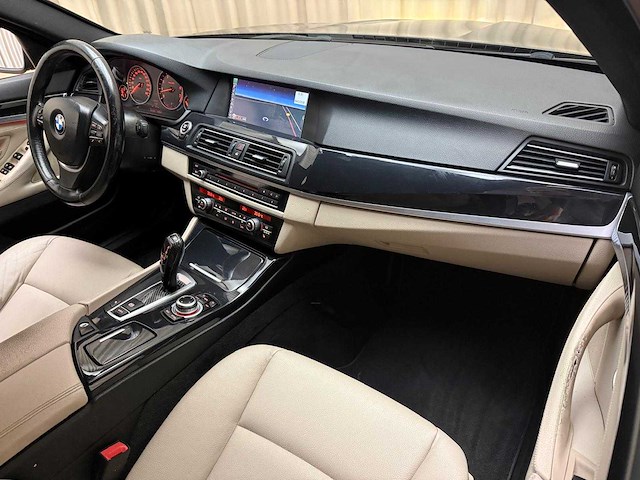 Bmw 5-serie 523i high executive 2011 - afbeelding 9 van  24