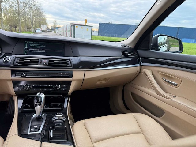 Bmw 5-serie 523i high executive , nn-662-z - afbeelding 11 van  24