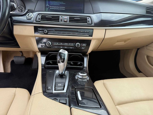 Bmw 5-serie 523i high executive , nn-662-z - afbeelding 13 van  24