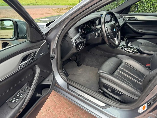 Bmw 5-serie 525d high exe zs-085-h - afbeelding 4 van  33