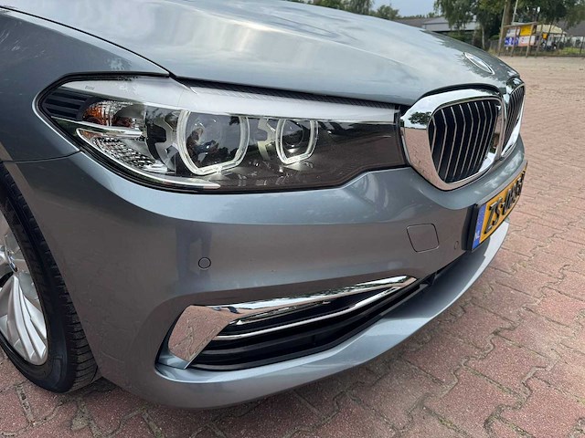 Bmw 5-serie 525d high exe zs-085-h - afbeelding 25 van  33