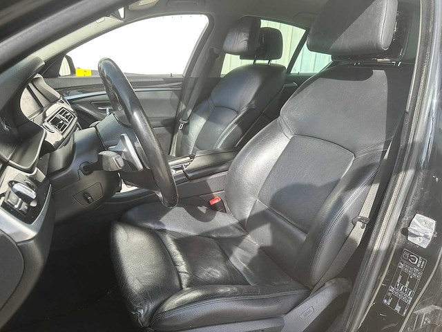 Bmw 5-serie 528i high executive , ; 11-rfs-4 - afbeelding 14 van  18