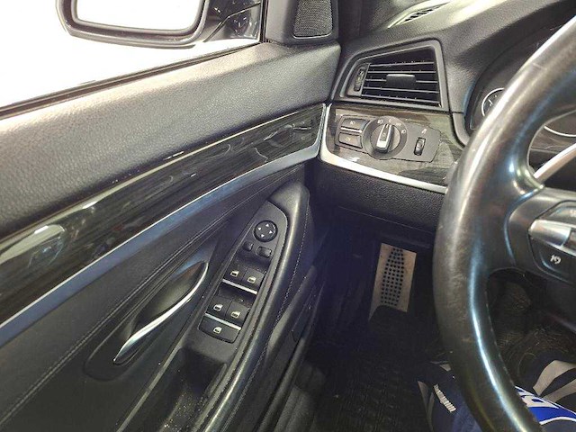 Bmw 5-serie 528i m sport edition high executive, k-055-bs - afbeelding 2 van  17