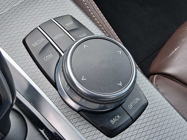 Bmw 5-serie 530e high executive m-sport | h-998-fl - afbeelding 43 van  56