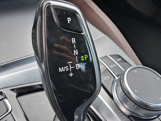 Bmw 5-serie 530e iperformance high executive 2018 | h-998-fl - afbeelding 42 van  57