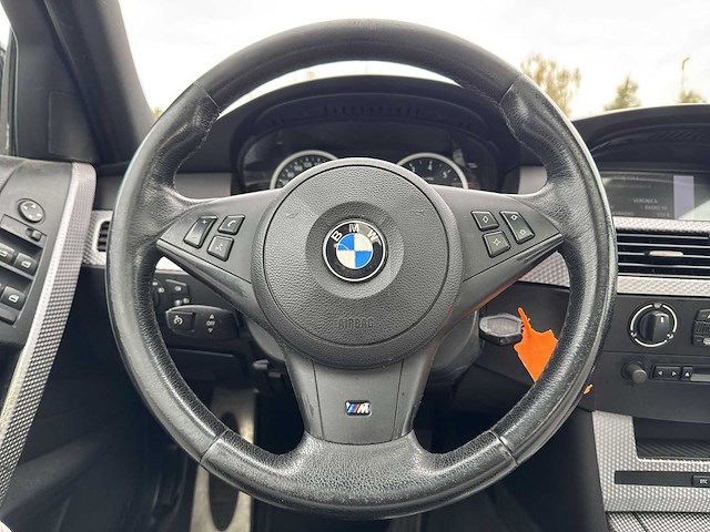 Bmw 5-serie 530i executive 2005 | 64-rr-ls - afbeelding 4 van  30