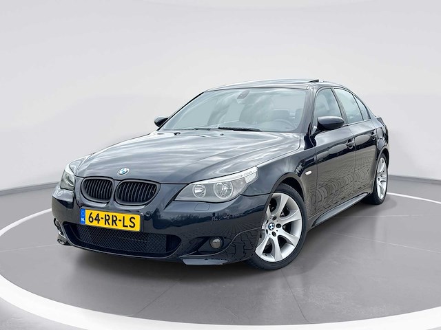 Bmw 5-serie 530i executive 2005 | 64-rr-ls - afbeelding 1 van  4