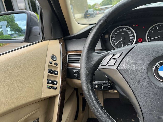 Bmw 5-serie 540i high executive 2006 | 92-sl-kk - afbeelding 25 van  25