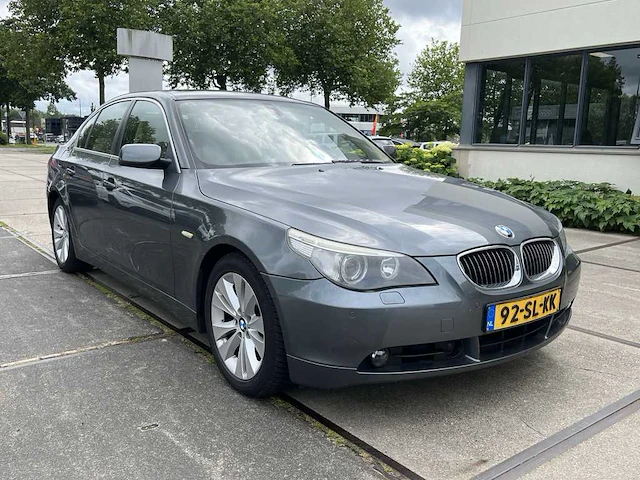 Bmw 5 serie 540i high executive | 92-sl-kk - afbeelding 24 van  28