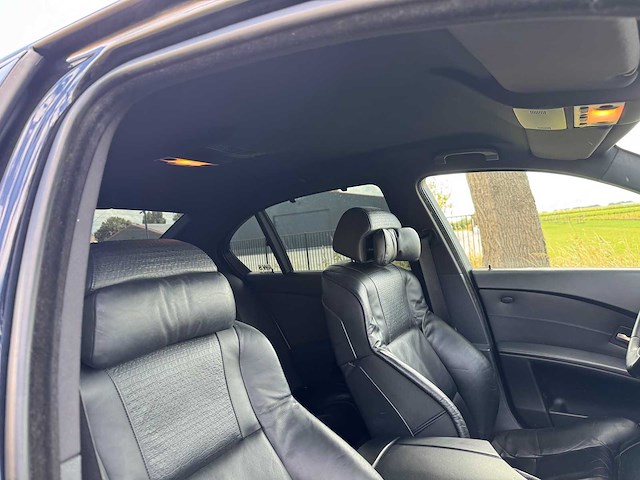 Bmw 5-serie m5 540i v8 spec edition high executive 47-sv-jj - afbeelding 7 van  34