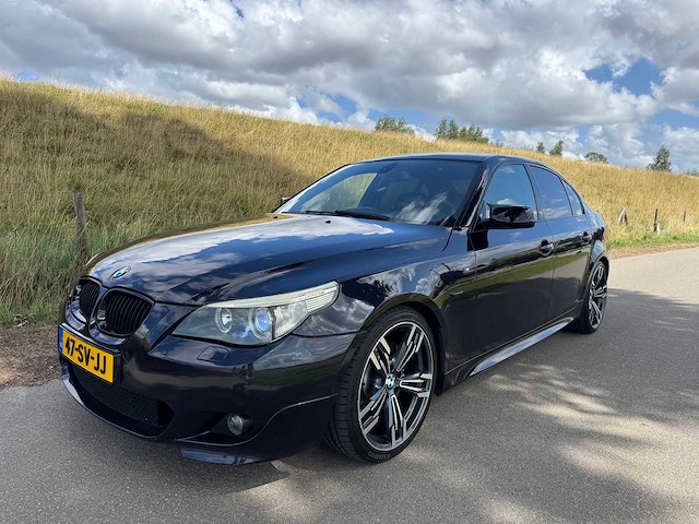 Bmw 5-serie m5 540i v8 spec edition high executive 47-sv-jj - afbeelding 1 van  34
