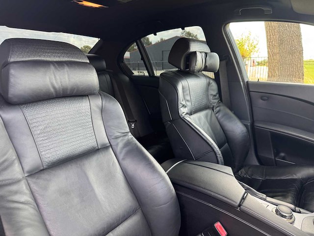 Bmw 5-serie m5 540i v8 spec edition high executive 47-sv-jj - afbeelding 13 van  34