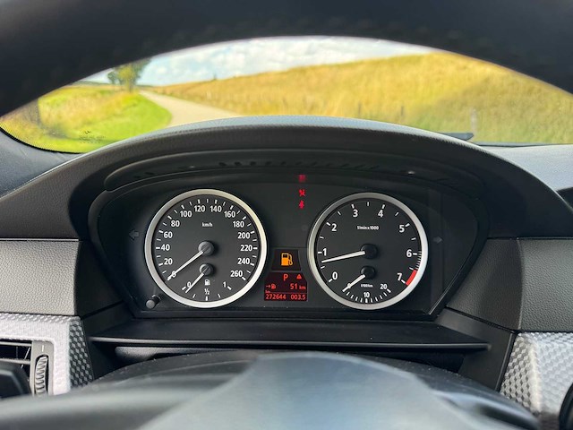 Bmw 5-serie m5 540i v8 spec edition high executive 47-sv-jj - afbeelding 22 van  34