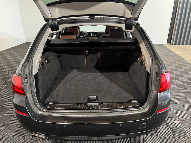 Bmw 5-serie touring 520d high exec m sport, pb-432-b - afbeelding 13 van  19