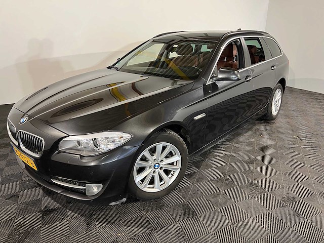 Bmw 5-serie touring 520d high exec m sport, pb-432-b - afbeelding 1 van  19
