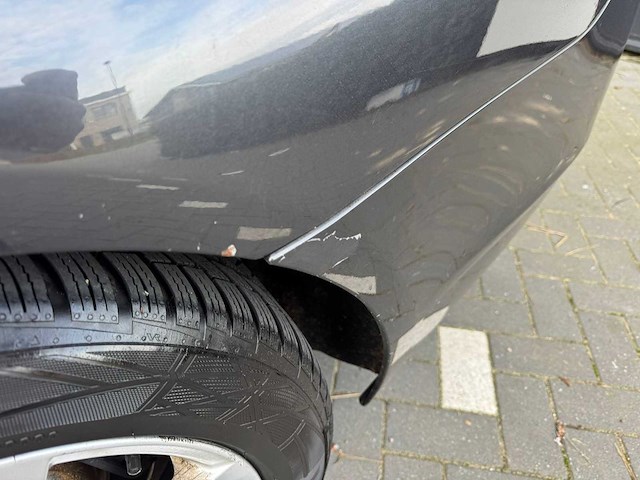 Bmw 5-serie touring 520d high executive 2011 | 6-xxh-82 iaw - afbeelding 2 van  35