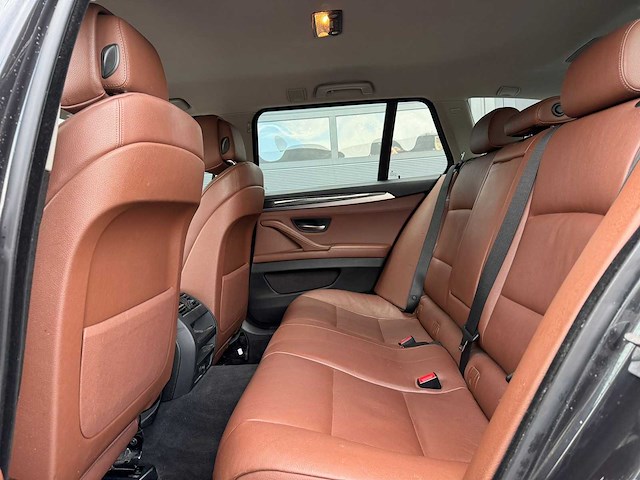Bmw 5-serie touring 520d high executive 2011 | 6-xxh-82 iaw - afbeelding 6 van  35