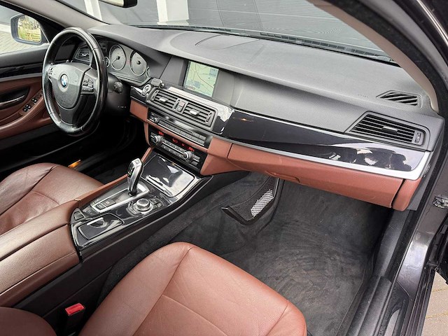 Bmw 5-serie touring 520d high executive 2011 | 6-xxh-82 iaw - afbeelding 15 van  35