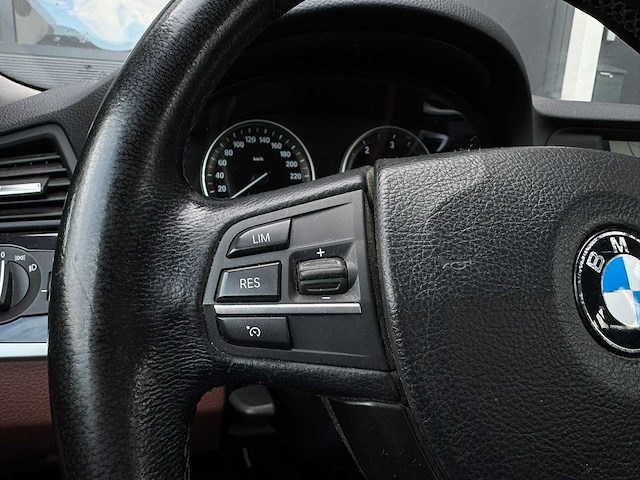 Bmw 5-serie touring 520d high executive 2011 | 6-xxh-82 iaw - afbeelding 21 van  35