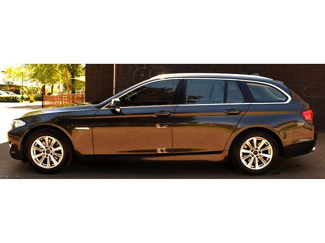 Bmw 5-serie touring 520d high executive 2012 - afbeelding 28 van  30