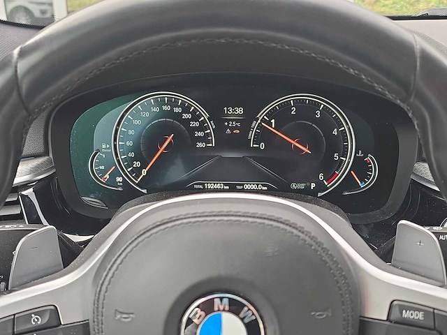 Bmw 5-serie touring 520d high executive 2018 | sf-013-z - afbeelding 9 van  44