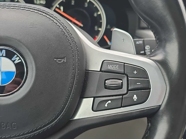 Bmw 5-serie touring 520d high executive 2018 | sf-013-z - afbeelding 18 van  44
