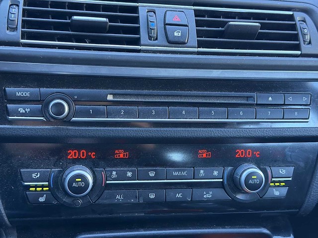 Bmw 5-serie touring 520i 2013 | 9-krb-96 - afbeelding 12 van  29